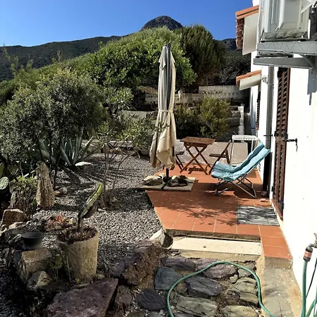 Quiet Just A Few Steps From The Sea *