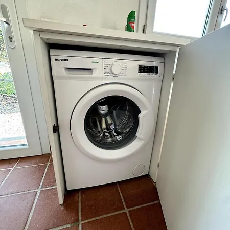 Дом отдыха Quiet Just A Few Steps From The Sea Портишедду