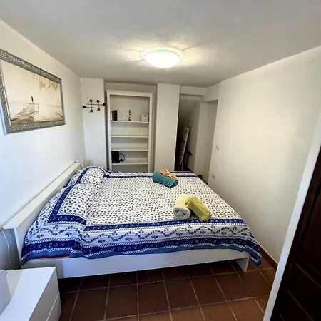 Quiet Just A Few Steps From The Sea *